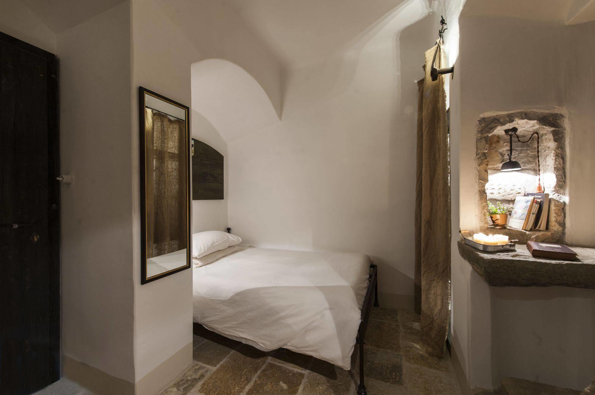Hotel Eremito à Parrano Extérieur photo